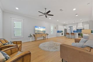 11 Caravelle Court, Galveston, TX 77554