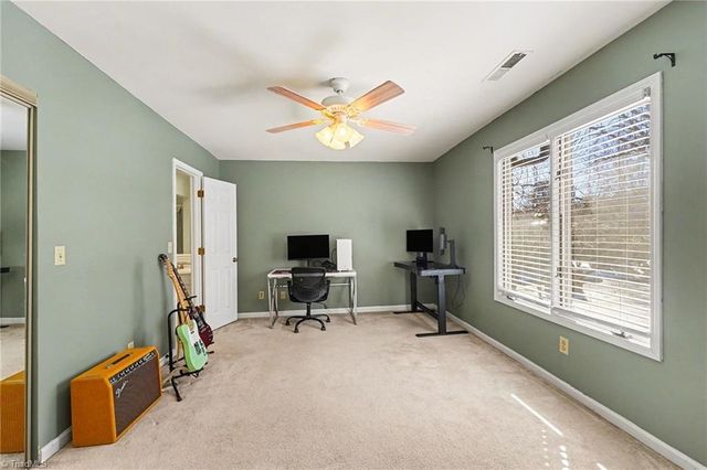 5367 Larch Court, Winston-salem, NC 27104