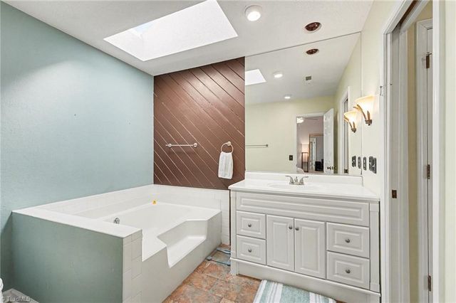 5367 Larch Court, Winston-salem, NC 27104