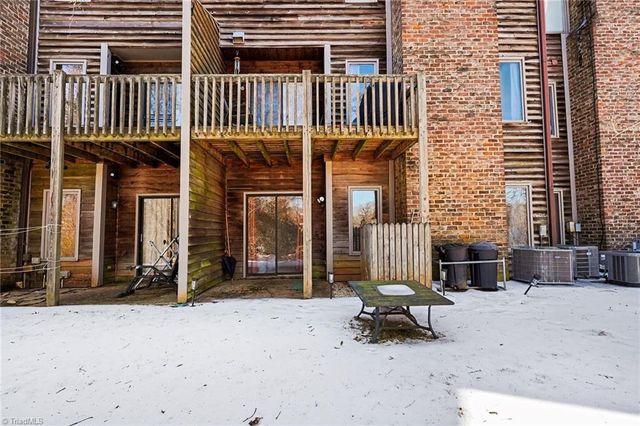 5367 Larch Court, Winston-salem, NC 27104