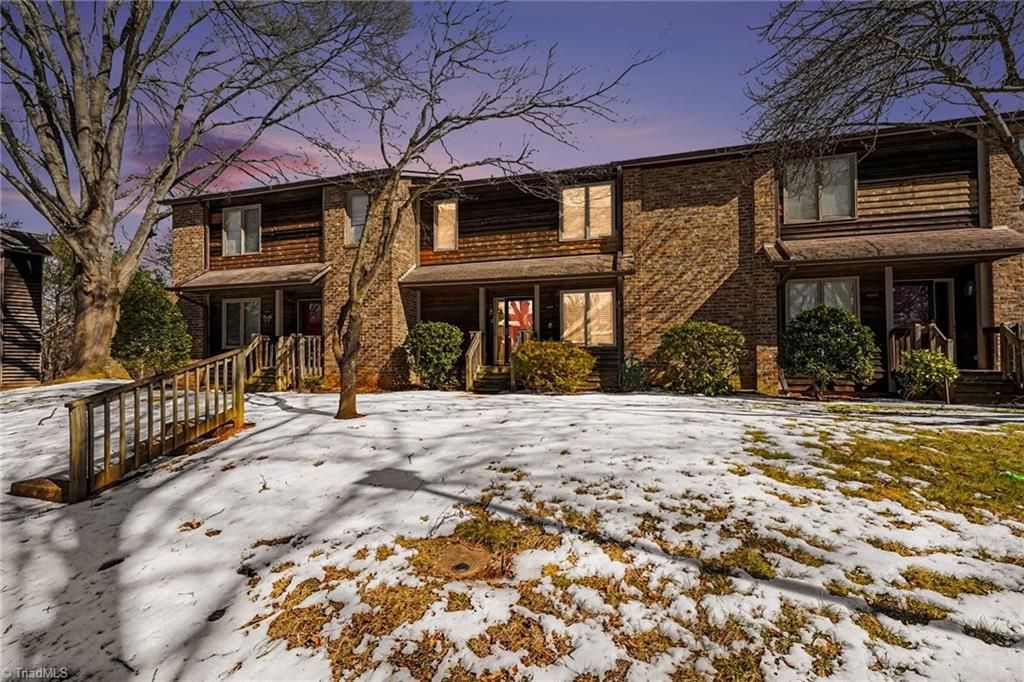 5367 Larch Court, Winston-salem, NC 27104