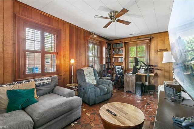812 Poquoson AVE, Poquoson, VA 23662