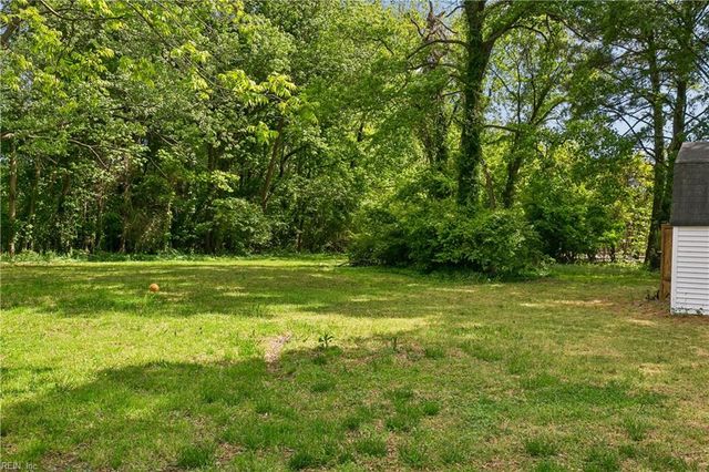 812 Poquoson AVE, Poquoson, VA 23662
