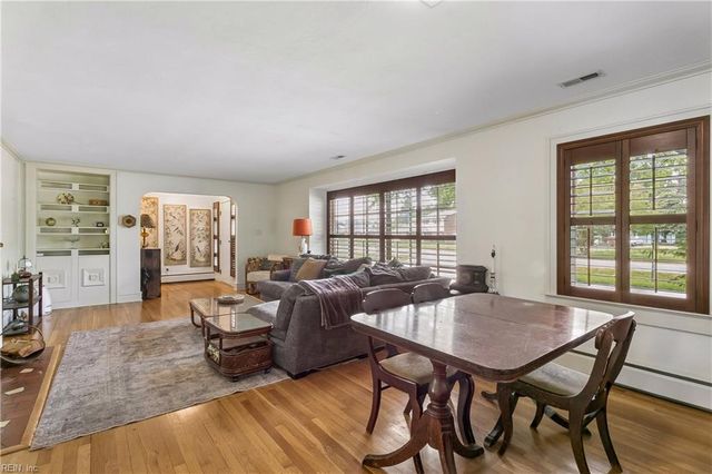 812 Poquoson AVE, Poquoson, VA 23662