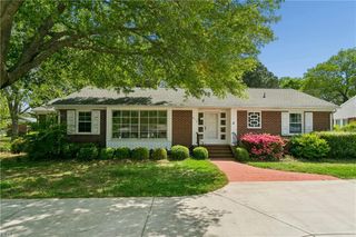 812 Poquoson AVE, Poquoson, VA 23662