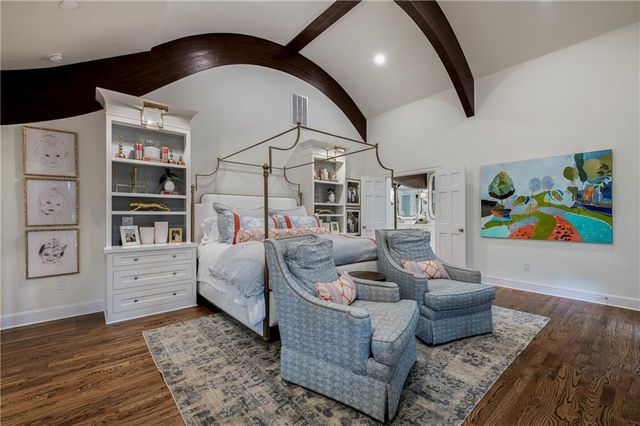 5292 N Graham Road, Springdale, AR 72762