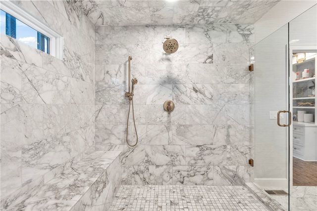 5292 N Graham Road, Springdale, AR 72762