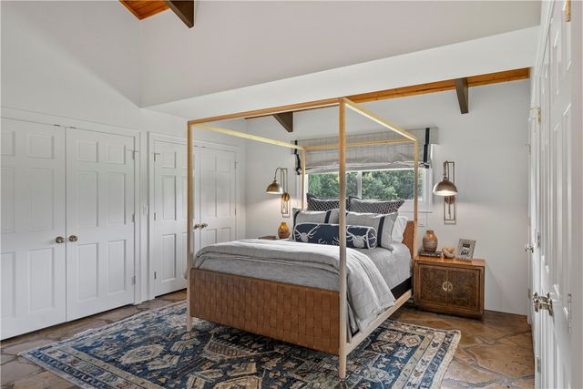 5292 N Graham Road, Springdale, AR 72762