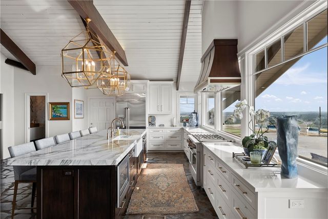 5292 N Graham Road, Springdale, AR 72762