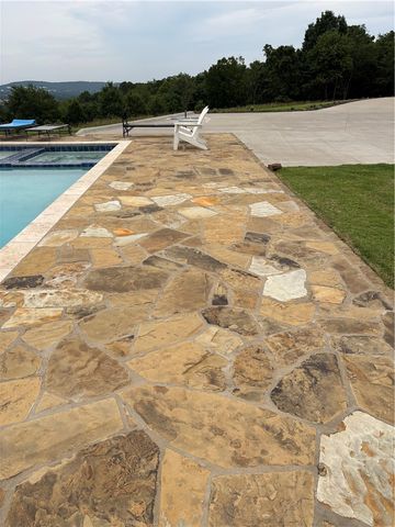 5292 N Graham Road, Springdale, AR 72762