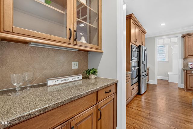 115 Woodland Ridge Court, Cary, NC 27519