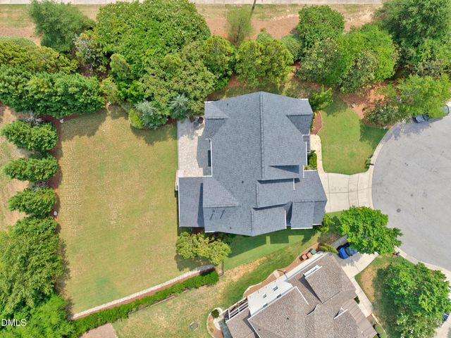 115 Woodland Ridge Court, Cary, NC 27519