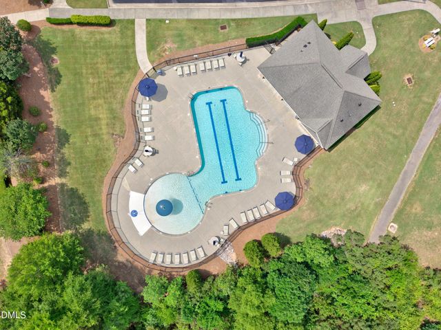 115 Woodland Ridge Court, Cary, NC 27519