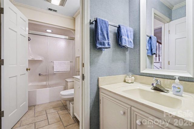 212 Deerchase Road, Shelby, NC 28150