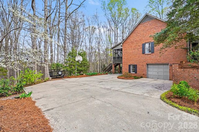 212 Deerchase Road, Shelby, NC 28150