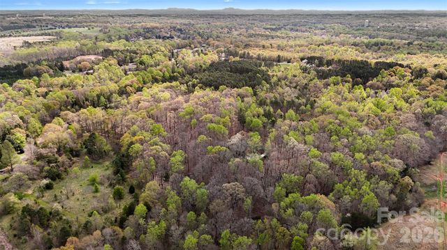 212 Deerchase Road, Shelby, NC 28150