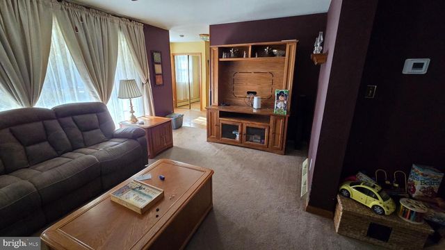 3117 NOTTINGHAM RD, Norristown, PA 19403