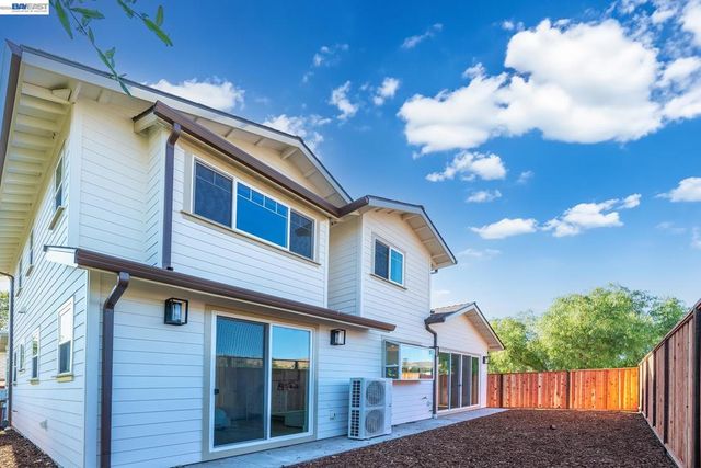 43442 Bryant St, Fremont, CA 94539