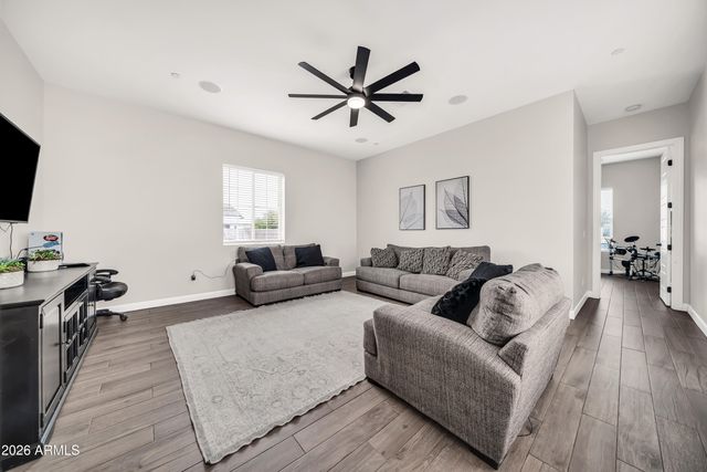 9321 W BUCKSKIN Trail, Peoria, AZ 85383