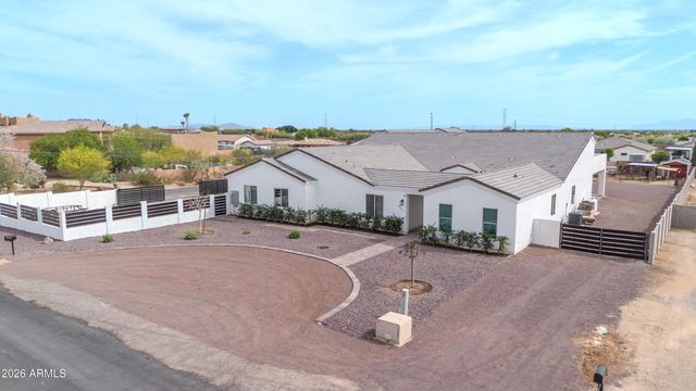 9321 W BUCKSKIN Trail, Peoria, AZ 85383