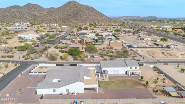 9321 W BUCKSKIN Trail, Peoria, AZ 85383