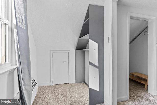 6 MYRTLEWOOD CT, Lancaster, PA 17603