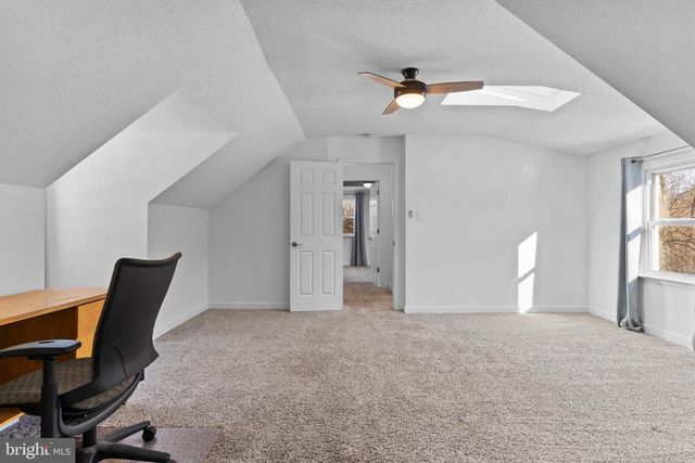 6 MYRTLEWOOD CT, Lancaster, PA 17603