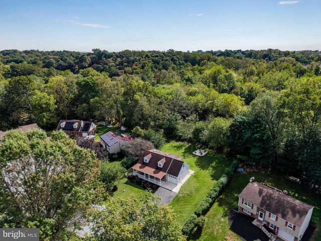 6 MYRTLEWOOD CT, Lancaster, PA 17603