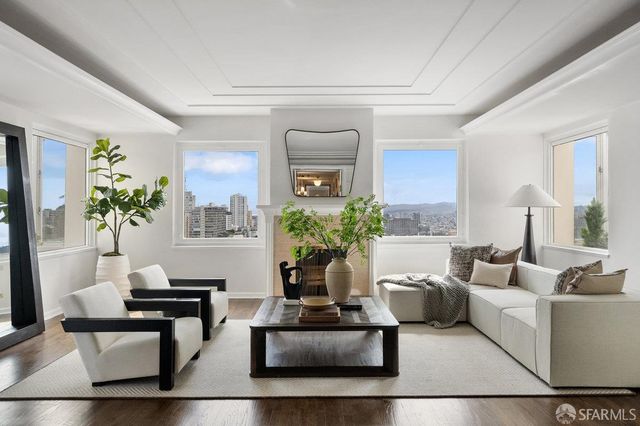 1101 Green Street 1801, San Francisco, CA 94109