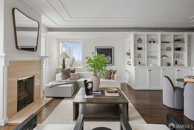 1101 Green Street 1801, San Francisco, CA 94109