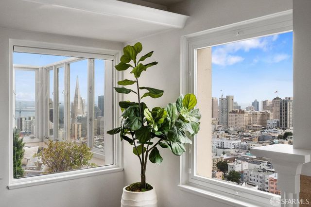 1101 Green Street 1801, San Francisco, CA 94109