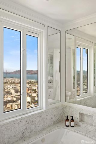 1101 Green Street 1801, San Francisco, CA 94109