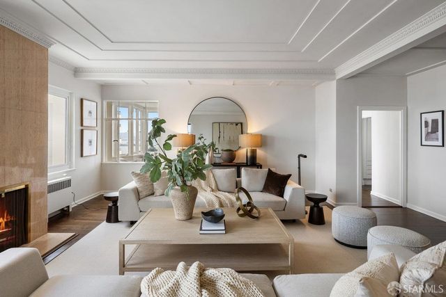 1101 Green Street 1801, San Francisco, CA 94109