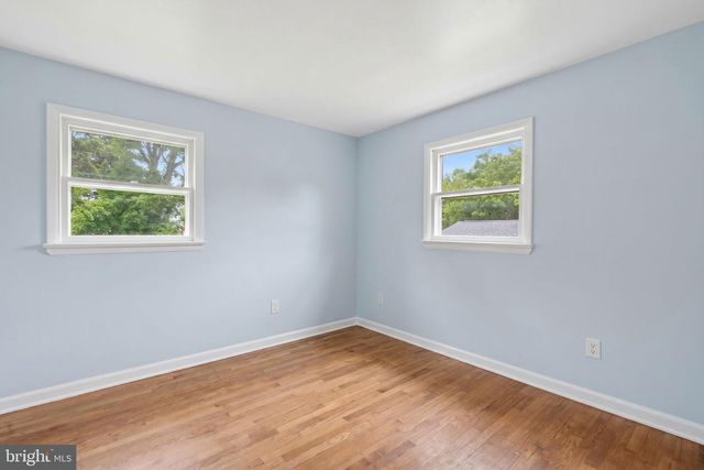135 PIKELAND AVE, Spring City, PA 19475