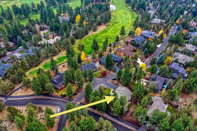 3271 NW Melville Drive, Bend, OR 97703