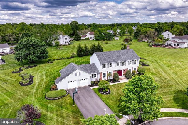 8 BRADFORD CT, Princeton Junction, NJ 08550