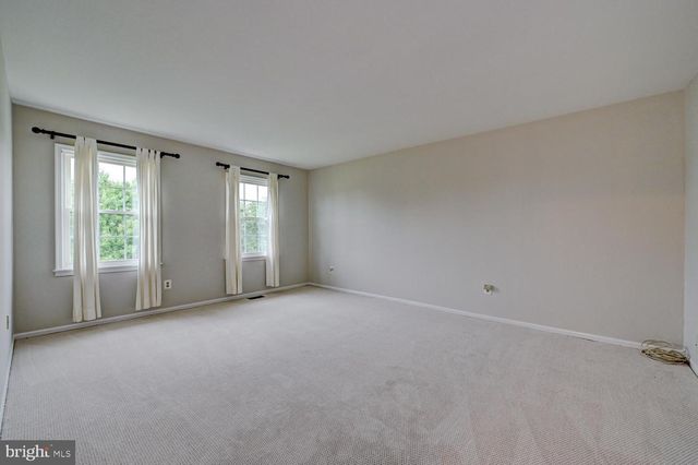 8 BRADFORD CT, Princeton Junction, NJ 08550