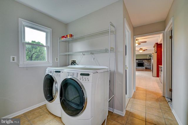 8 BRADFORD CT, Princeton Junction, NJ 08550