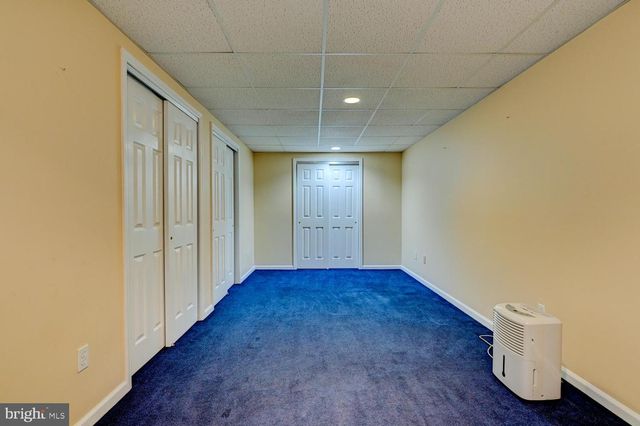 8 BRADFORD CT, Princeton Junction, NJ 08550