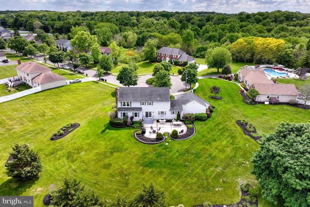 8 BRADFORD CT, Princeton Junction, NJ 08550