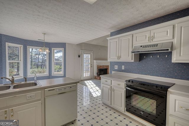 1280 Stone Bridge Ct SW, Conyers, GA 30094