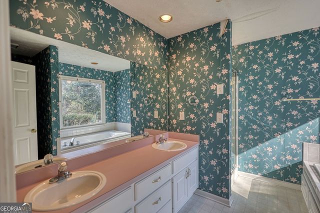 1280 Stone Bridge Ct SW, Conyers, GA 30094