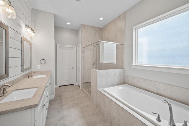 3235 Cline Street, Houston, TX 77020
