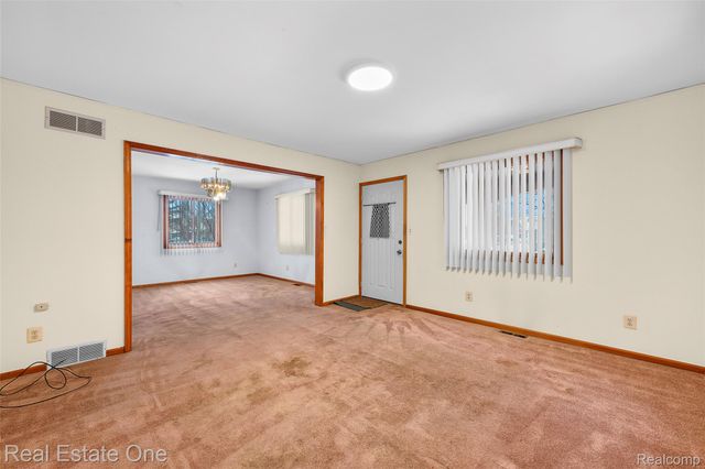 7000 Steadman Street, Dearborn, MI 48126