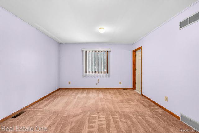 7000 Steadman Street, Dearborn, MI 48126