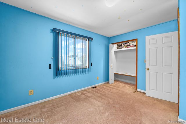 7000 Steadman Street, Dearborn, MI 48126