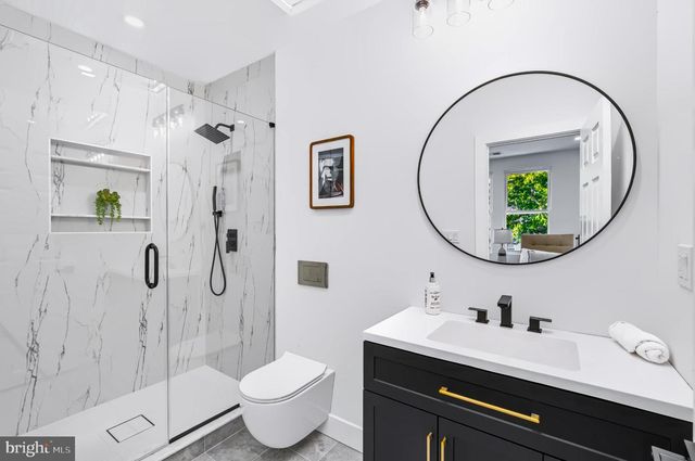 1830 M ST NE, Washington, DC 20002