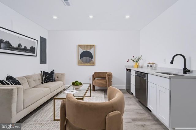 1830 M ST NE, Washington, DC 20002
