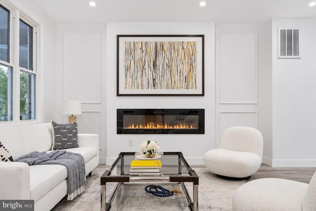 1830 M ST NE, Washington, DC 20002