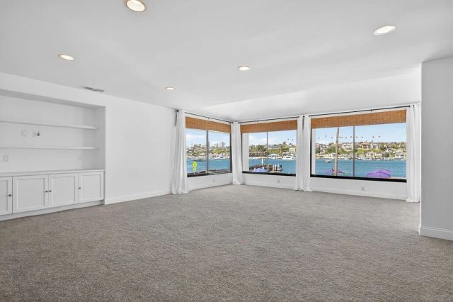2137 Channel, Newport Beach, CA 92661
